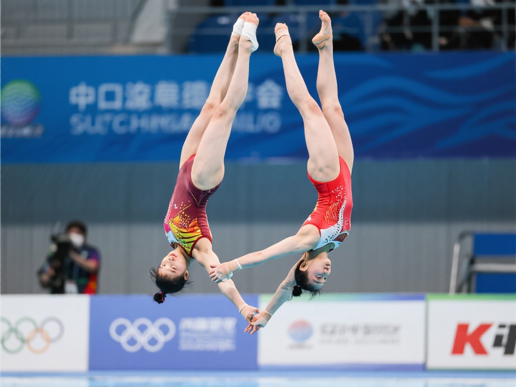 陈艺文与昌雅妮联手夺得女子双人3米板金牌 以本次比赛为例,我们可以看到,团队合作在