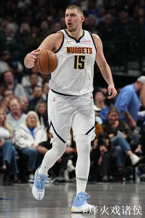 约基奇前三节高效表现：25分9篮板8助攻外加2抢断2封盖